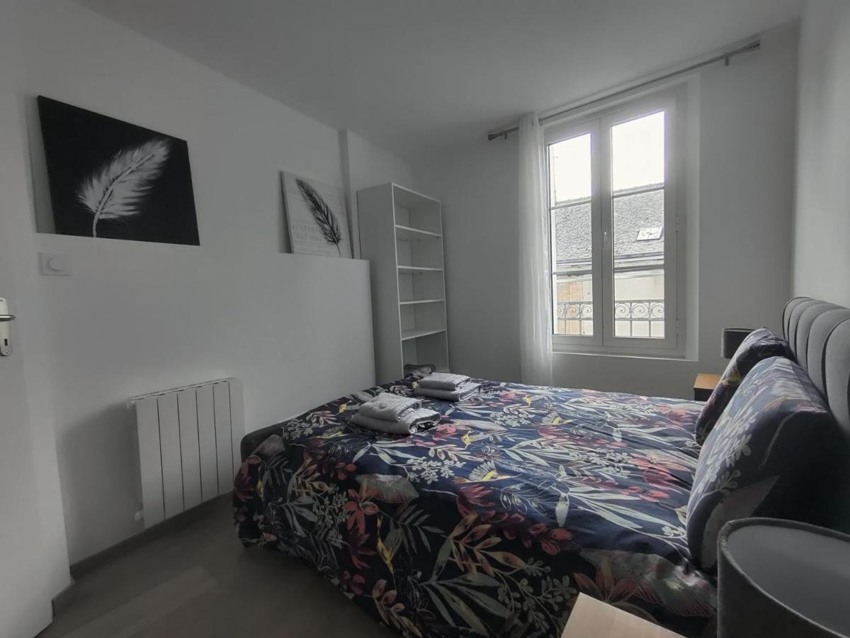 Appartement T3 Plume Hyper Centre D'Ernée Exterior photo
